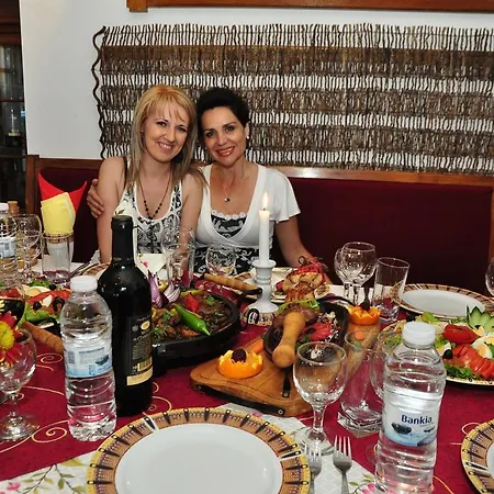 Family Emaly 2 3* Szapareva Banja